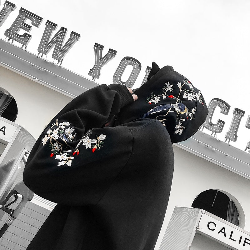 Cozy Love in Style – Embroidered Couple Hoodies