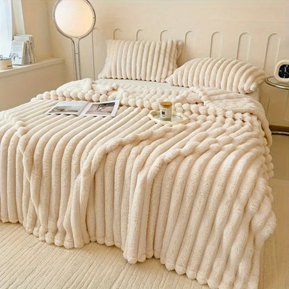 MarshmallowHug™ – Ultra-Soft Winter Fur Blanket